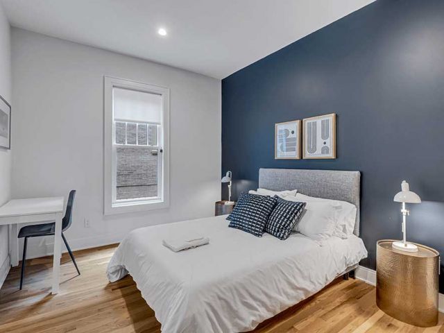 bedroom in rehab center in Nashville, tn