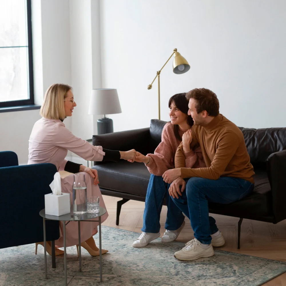 Family and group therapy setting at Live Again Detox in Nashville